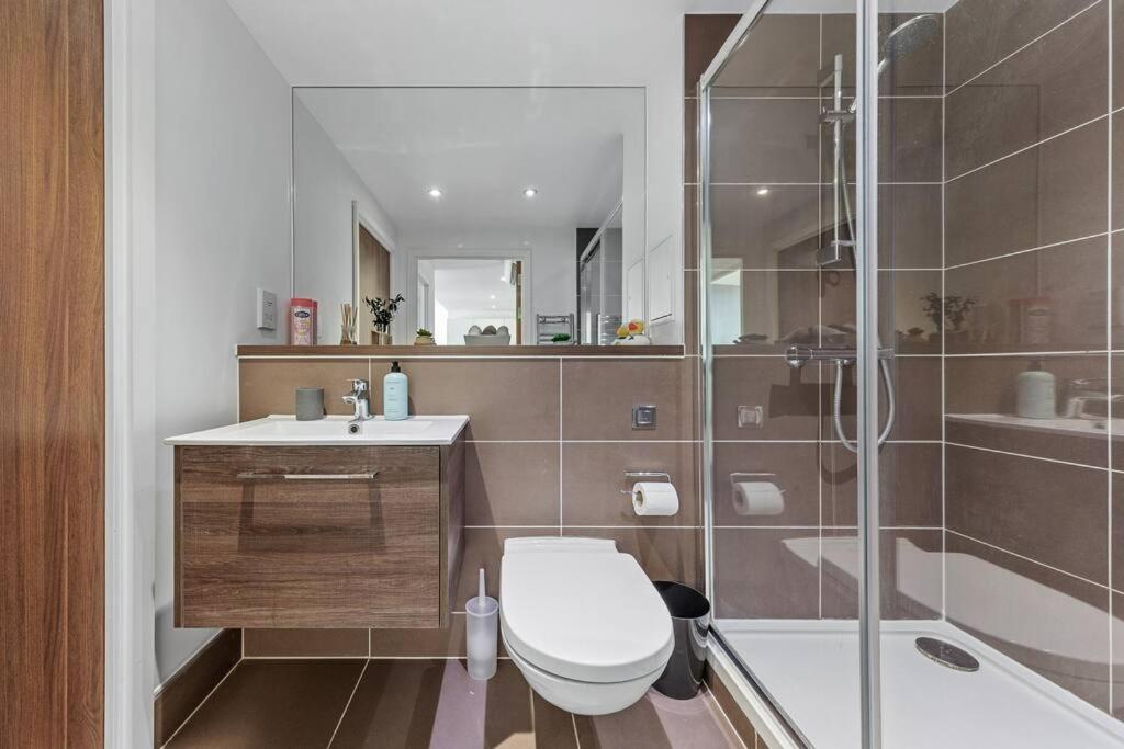 דירות Beautiful Living Sleep 7 In London Bp34 מראה חיצוני תמונה